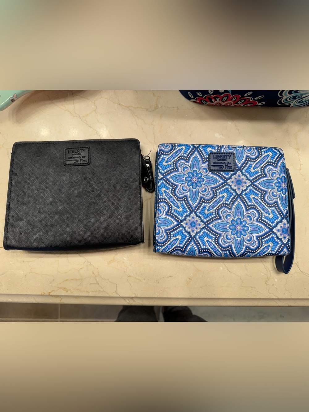 Liberty of London British Airways
Toiletry/Amenity Bags - Set of 2